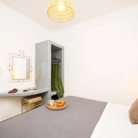 Апартаменты Infinity Naxos City