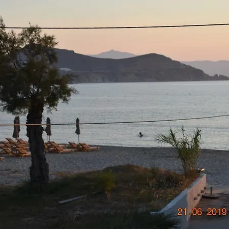Infinity Apartman Naxos City